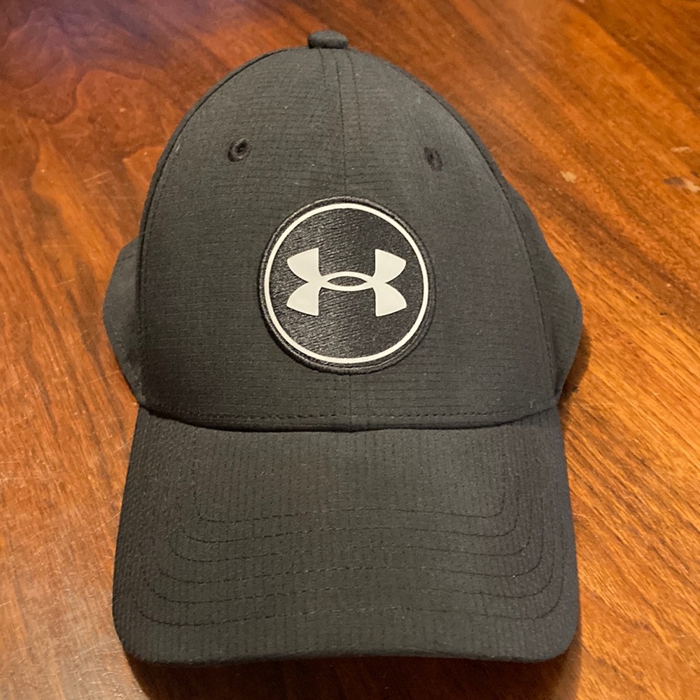 Under Armour Black Golf Hat Quick Dry - Picture 1 of 10